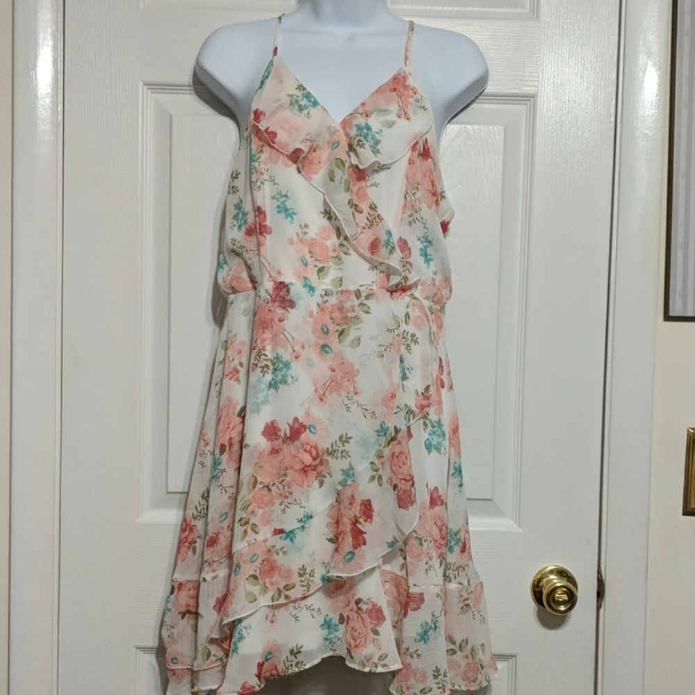 Almost Famous Floral Dress Size L
